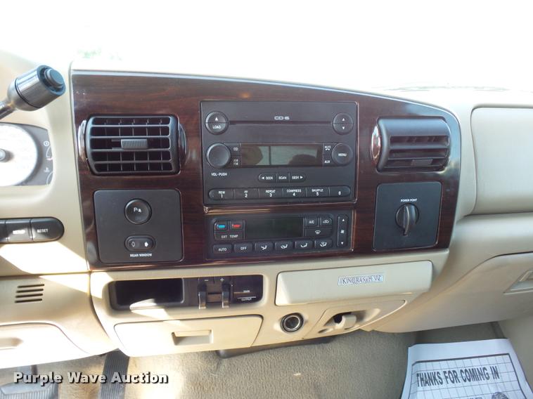 image for item DD1529 2005 Ford F350 King Ranch Crew Cab pickup truck