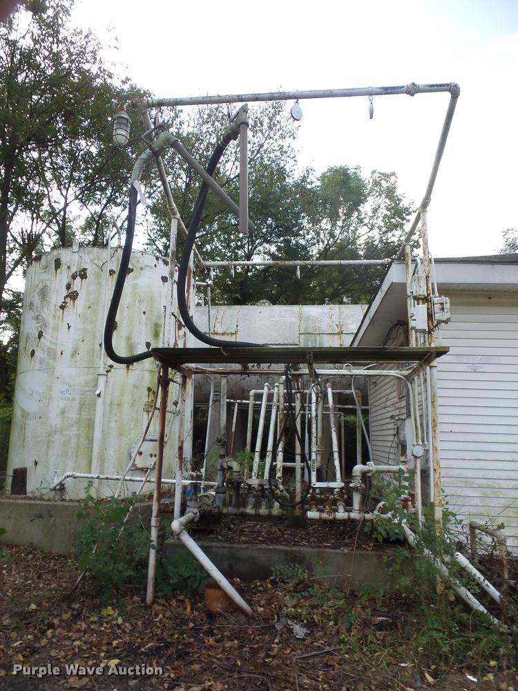 image for item DD2092 Fuel pump and tank system