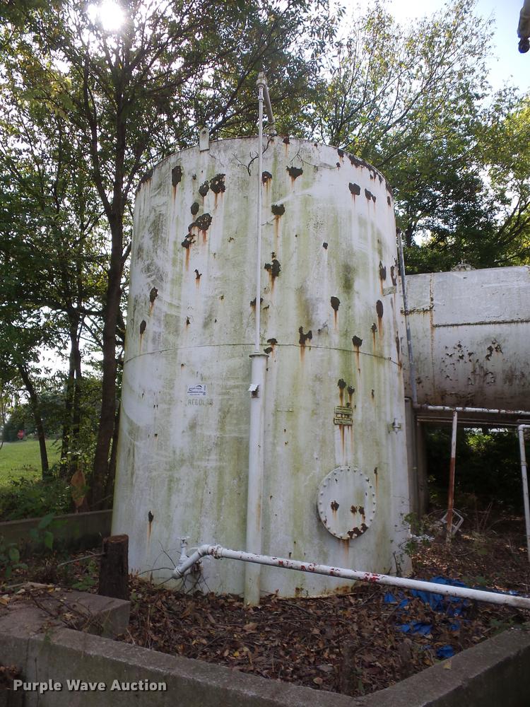 image for item DD2092 Fuel pump and tank system