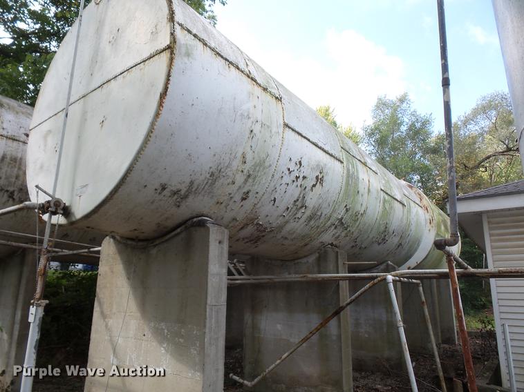 image for item DD2092 Fuel pump and tank system