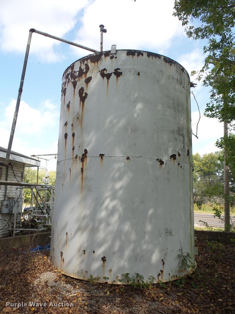 image for item DD2092 Fuel pump and tank system