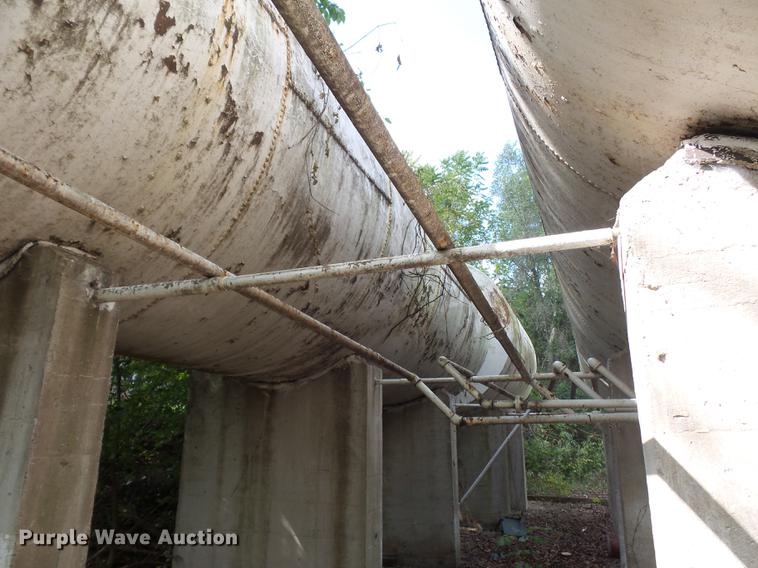 image for item DD2092 Fuel pump and tank system