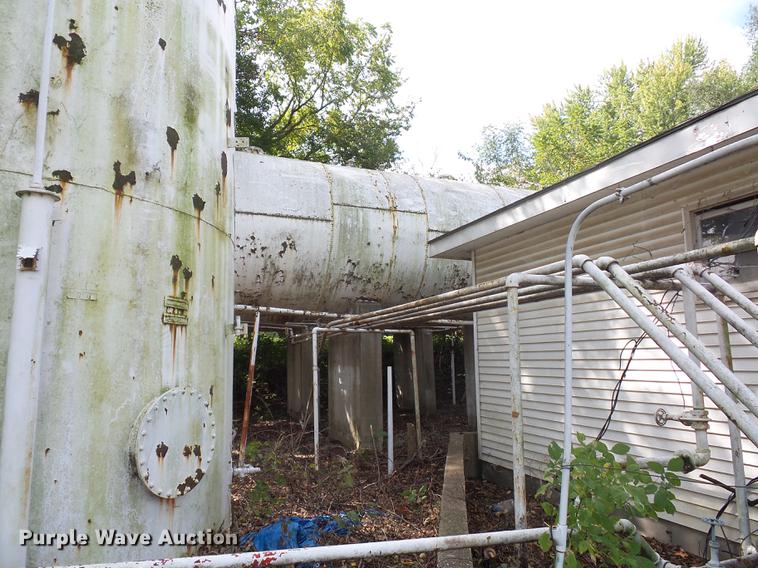 image for item DD2092 Fuel pump and tank system