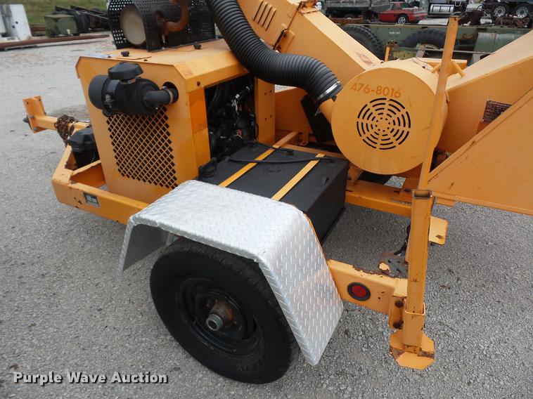 image for item DD2173 2008 Altec WC-126 wood chipper