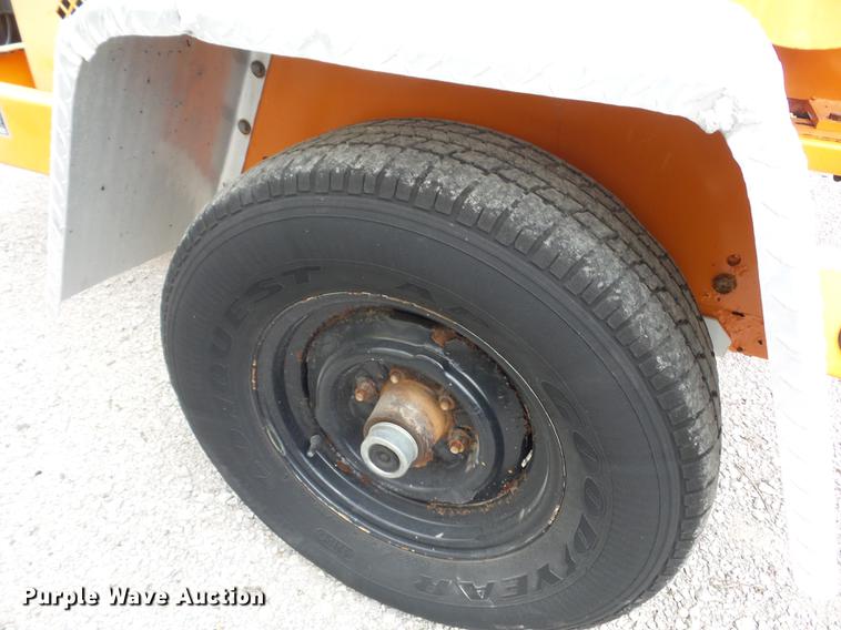 image for item DD2173 2008 Altec WC-126 wood chipper