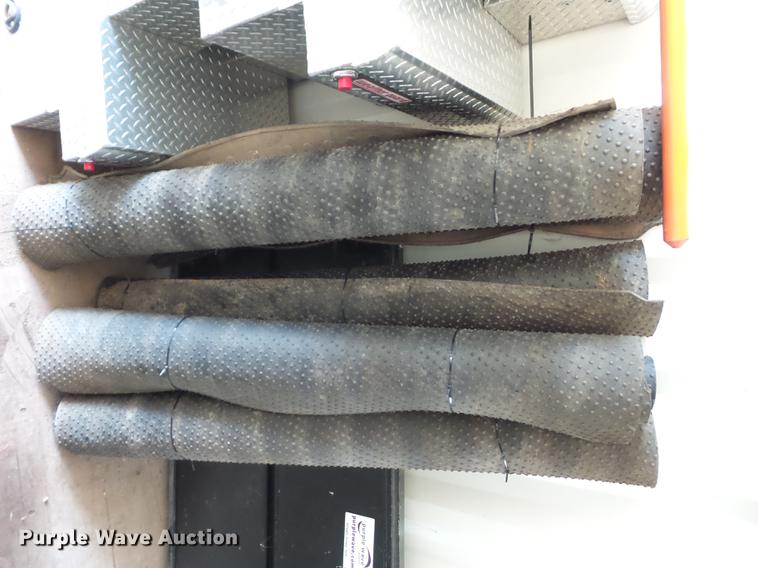 image for item DD2179 (6) bed floor mats and covers