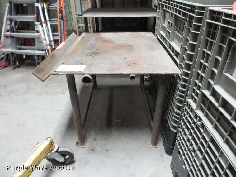 image for item DD2209 (2) steel welding tables