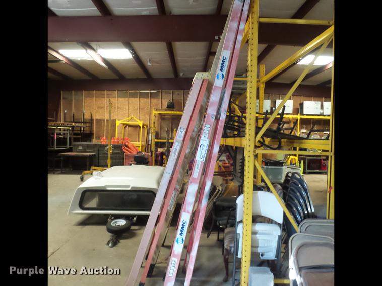 image for item DD2210 (3) step ladders