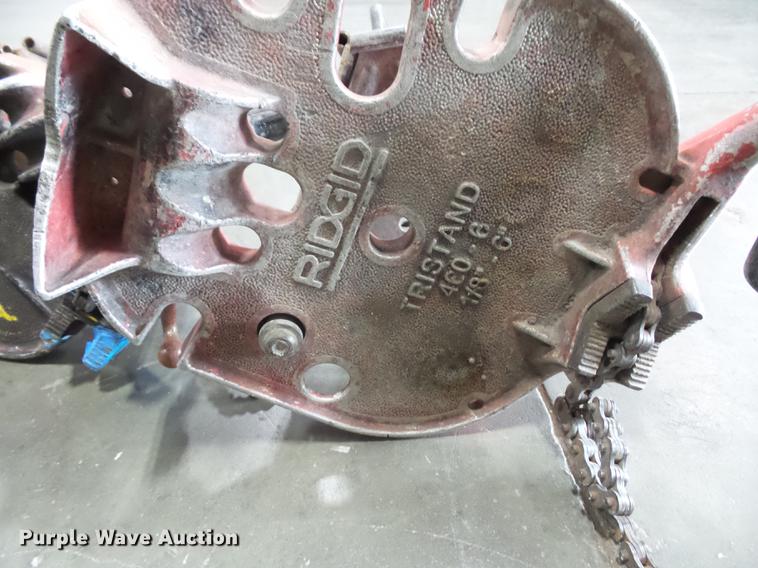 image for item DD2214 (3) Ridgid tripod stands