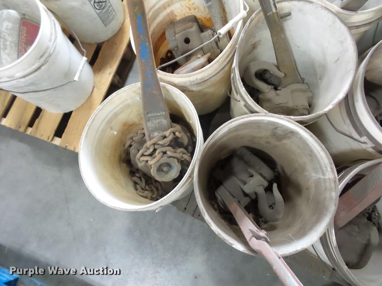 image for item DD2218 (12) chain come-a-longs