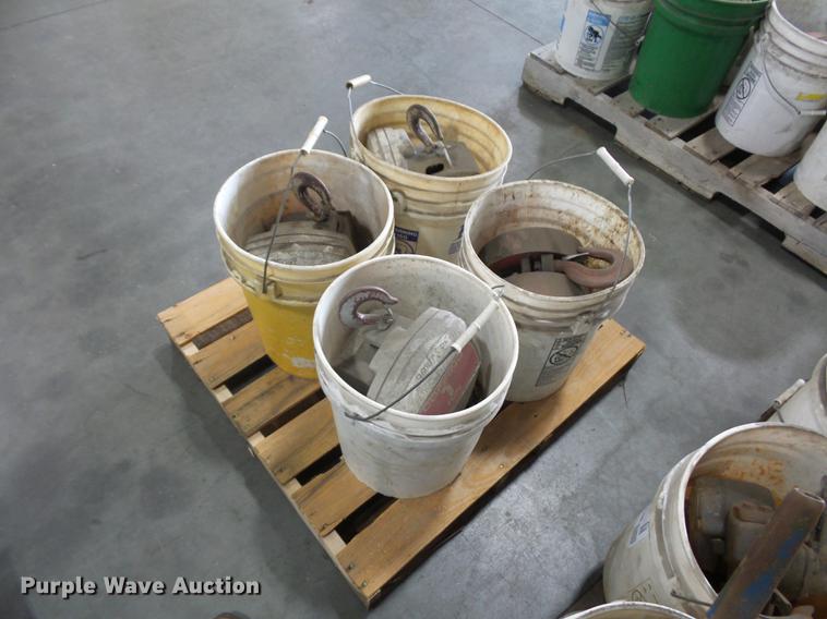 image for item DD2219 (4) chain hoists