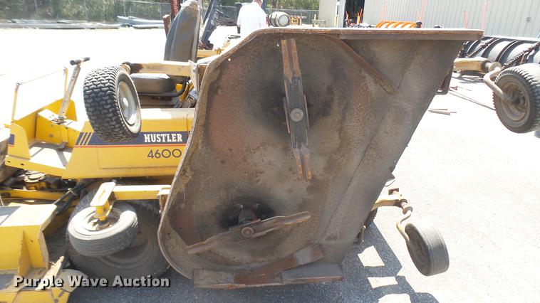 image for item DE9729 Hustler 4600 lawn mower