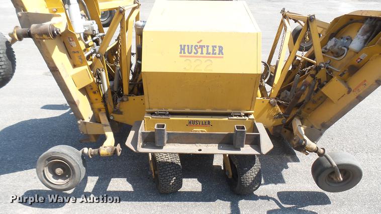 image for item DE9729 Hustler 4600 lawn mower