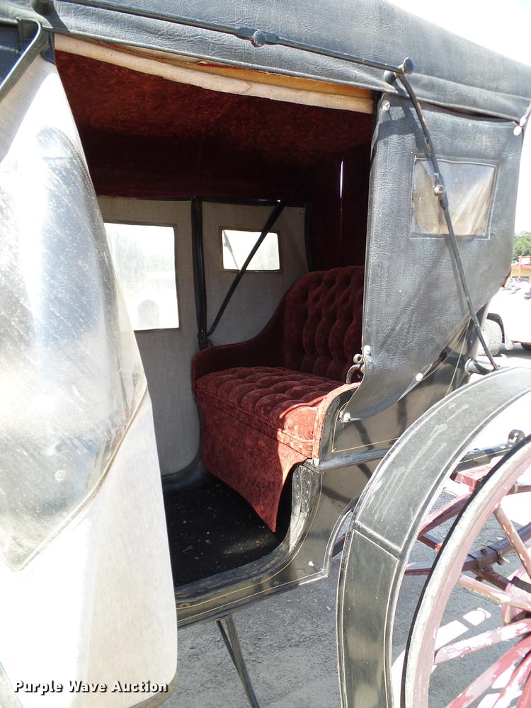 image for item DG9991 Horse drawn wagon