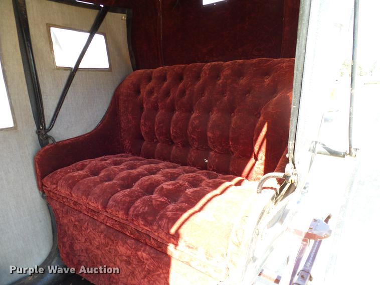 image for item DG9991 Horse drawn wagon