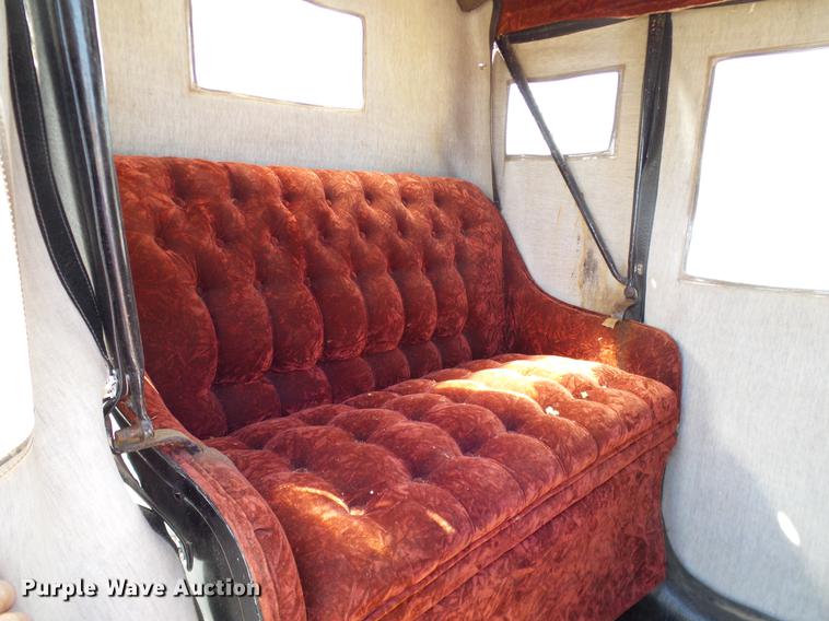 image for item DG9991 Horse drawn wagon