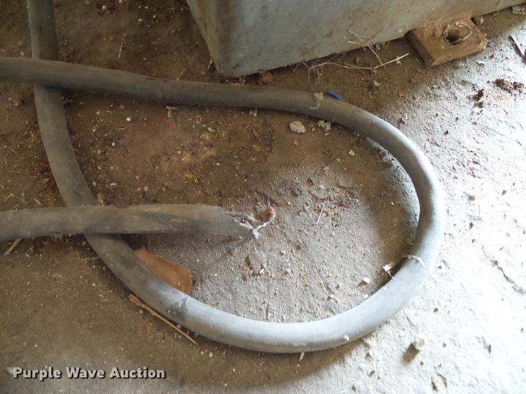 image for item DG9992 FMC 5800-1 wheel balancer