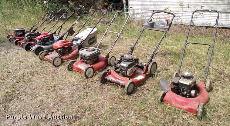 image for item DG9997 (7) push mowers