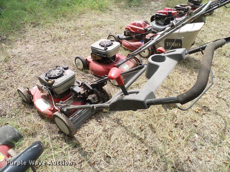 image for item DG9997 (7) push mowers
