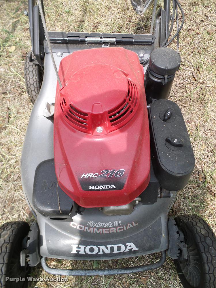 image for item DG9997 (7) push mowers