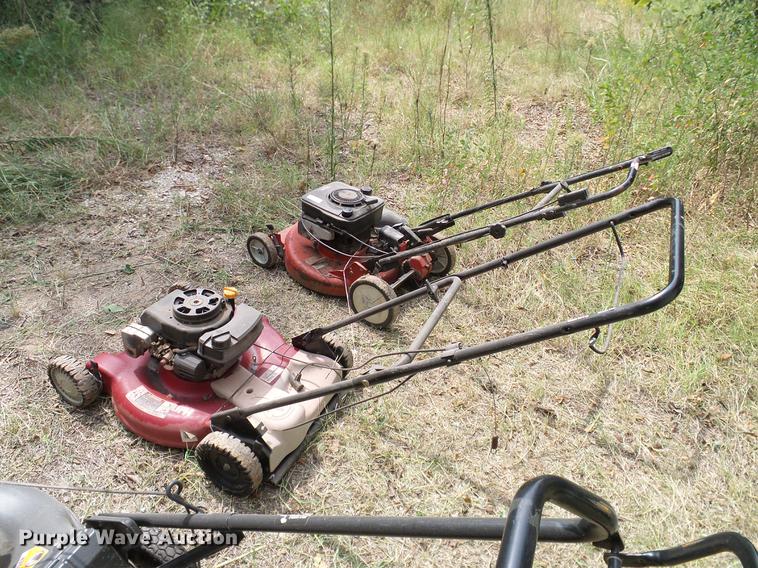 image for item DG9997 (7) push mowers