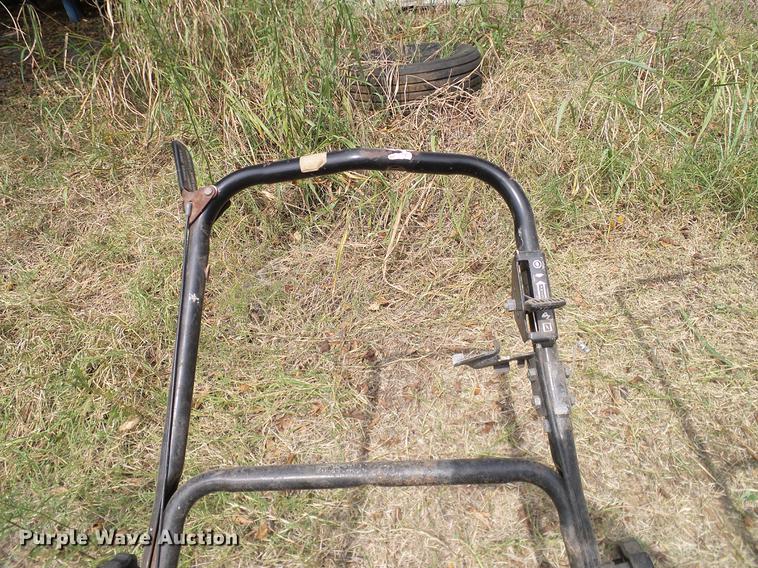 image for item DG9997 (7) push mowers