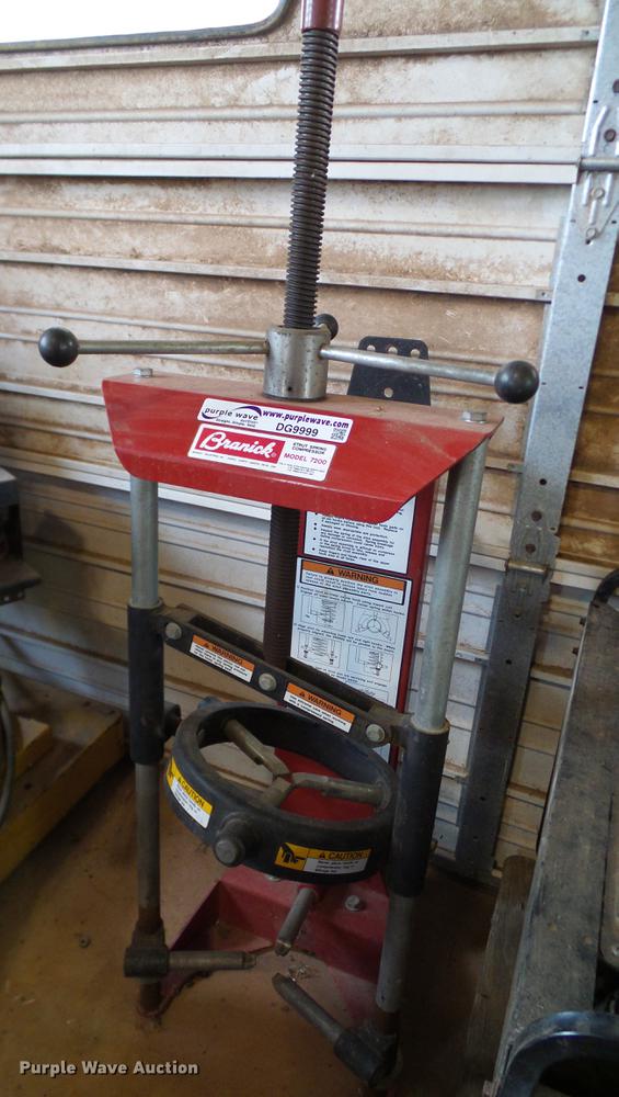 image for item DG9999 Branick 7200 strut spring compressor