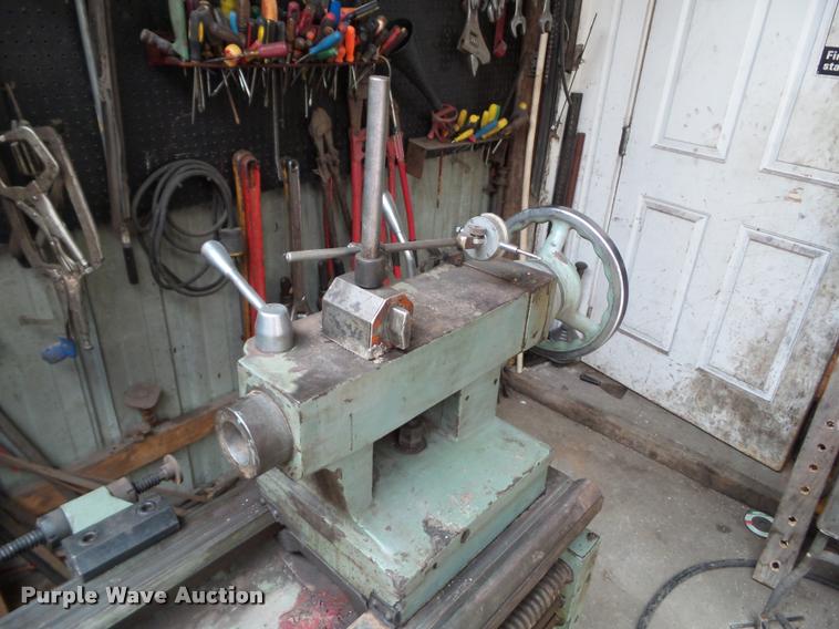 image for item DH9434 Mighty Turn ML-2160GL lathe