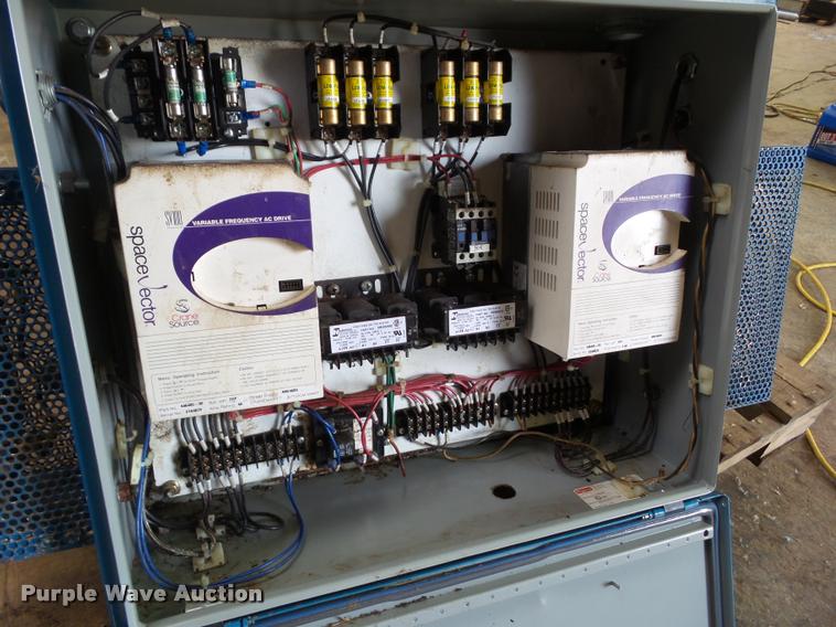 image for item DH9436 2002 Lift Tech Shaw box hoist