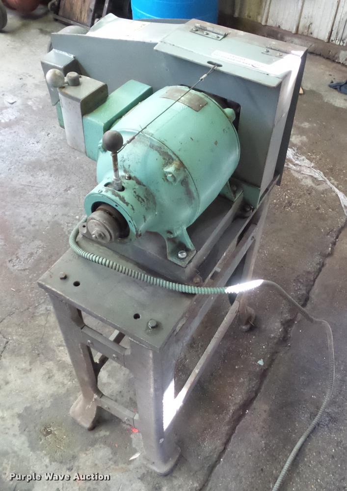 image for item DH9437 Crozier belt sander