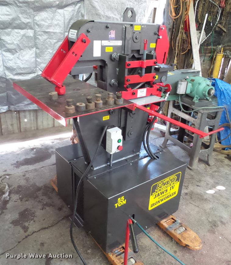 image for item DH9439 Edwards Jaws IV iron worker