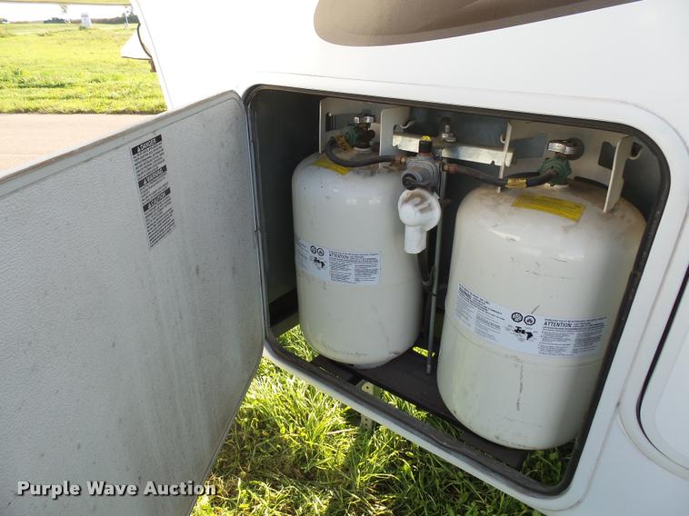 image for item DH9712 2011 Heartland Sundance camper