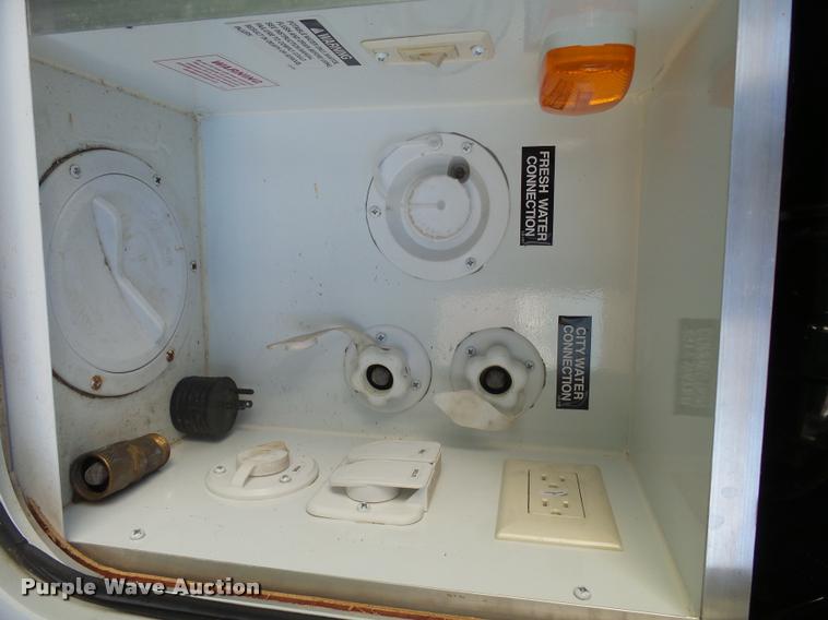 image for item DH9712 2011 Heartland Sundance camper