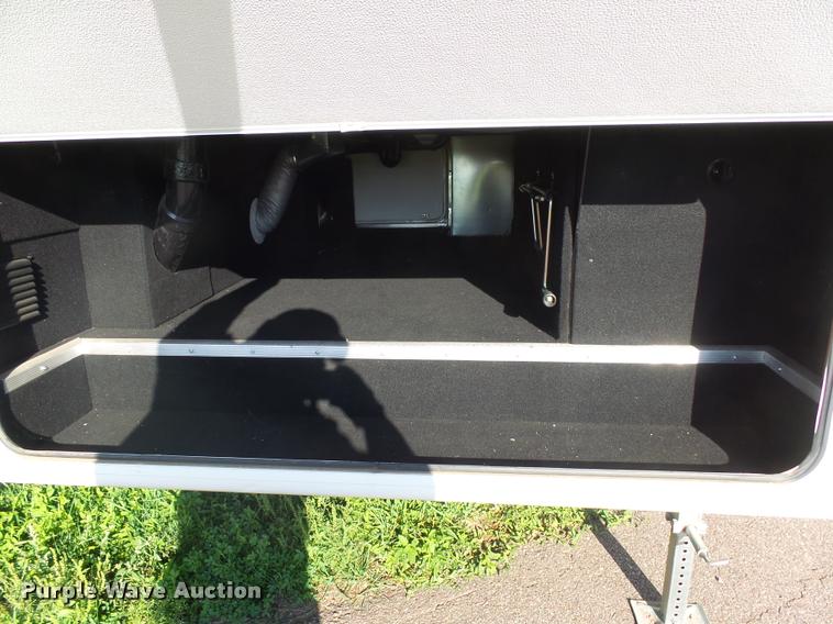 image for item DH9712 2011 Heartland Sundance camper