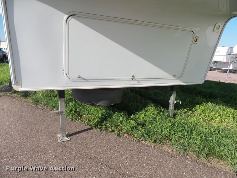 image for item DH9712 2011 Heartland Sundance camper