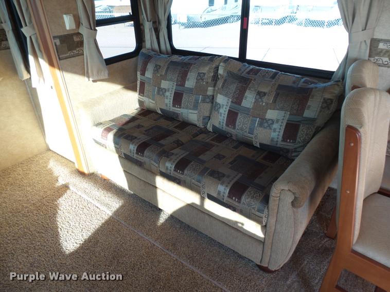 image for item DH9712 2011 Heartland Sundance camper