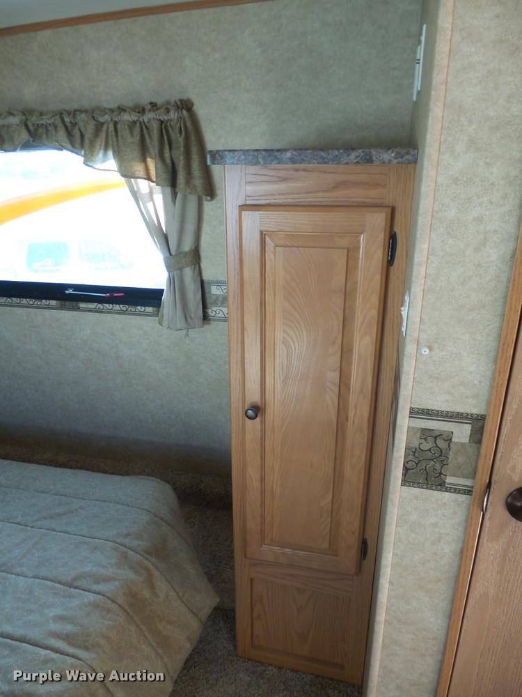 image for item DH9712 2011 Heartland Sundance camper