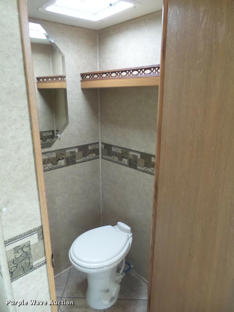 image for item DH9712 2011 Heartland Sundance camper