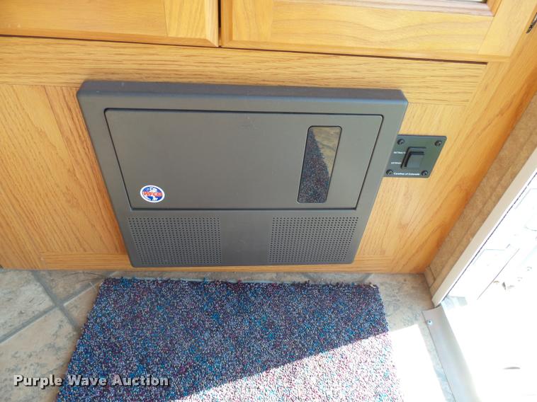 image for item DH9712 2011 Heartland Sundance camper