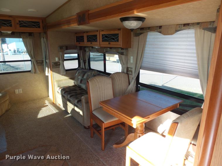 image for item DH9712 2011 Heartland Sundance camper