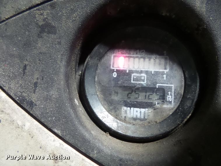 image for item DP9199 WF pallet jack