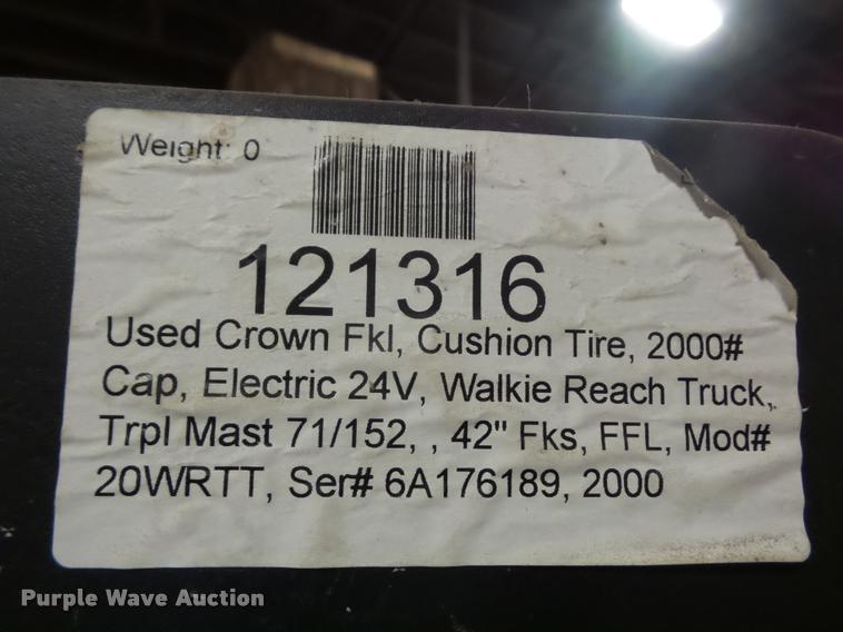 image for item DP9201 Crown forklift