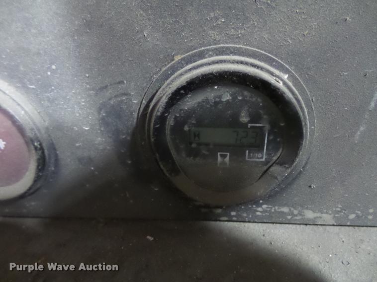 image for item DP9201 Crown forklift