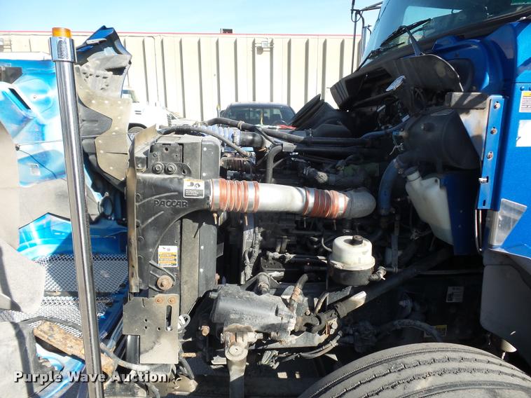 image for item DP9202 2009 Kenworth T3 refrigerated box truck