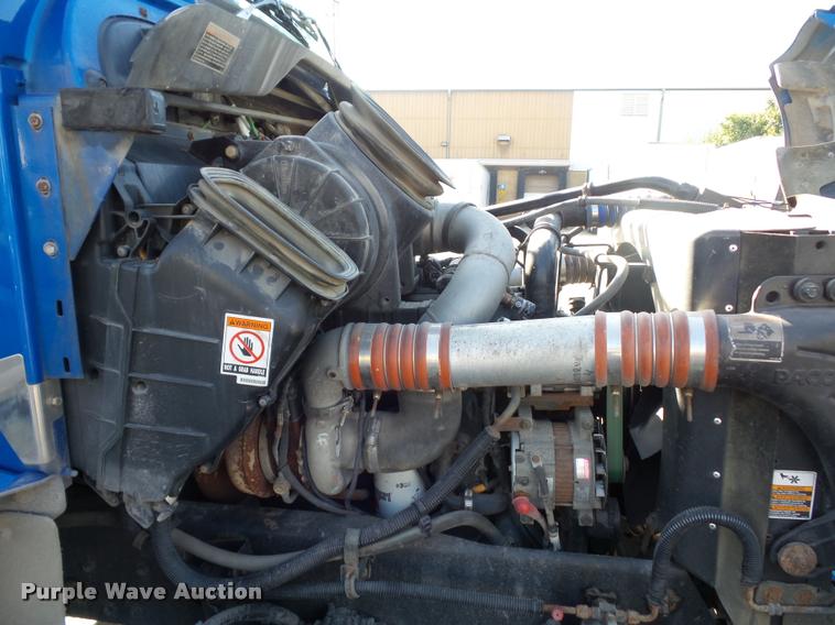 image for item DP9202 2009 Kenworth T3 refrigerated box truck