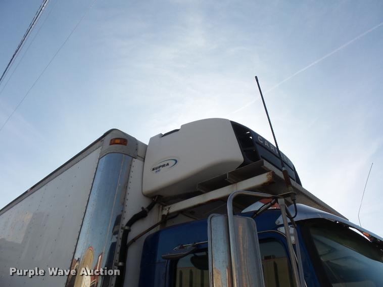 image for item DP9202 2009 Kenworth T3 refrigerated box truck