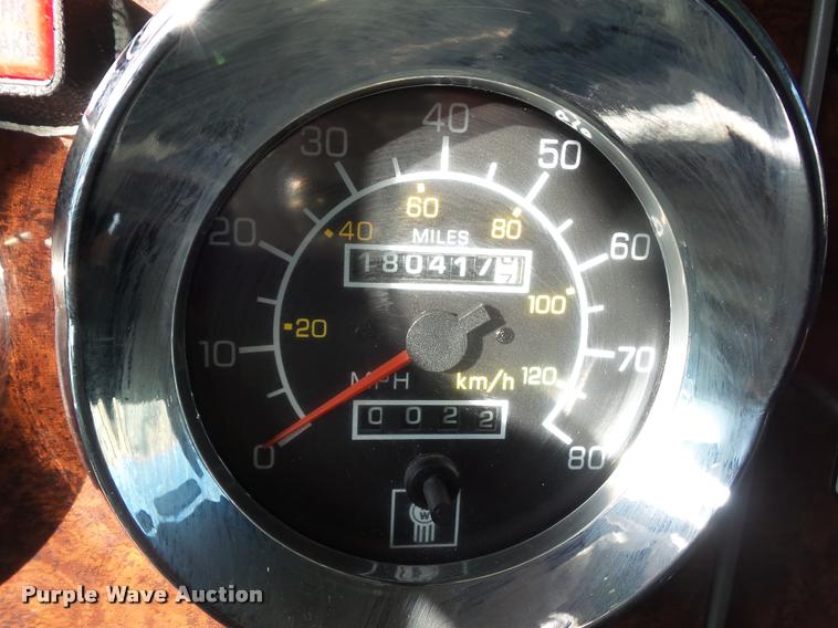 image for item DP9202 2009 Kenworth T3 refrigerated box truck