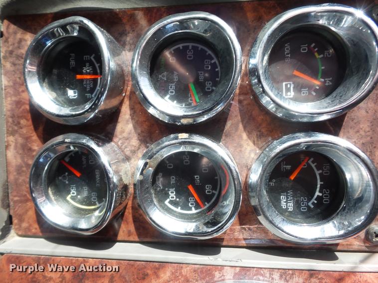 image for item DP9202 2009 Kenworth T3 refrigerated box truck