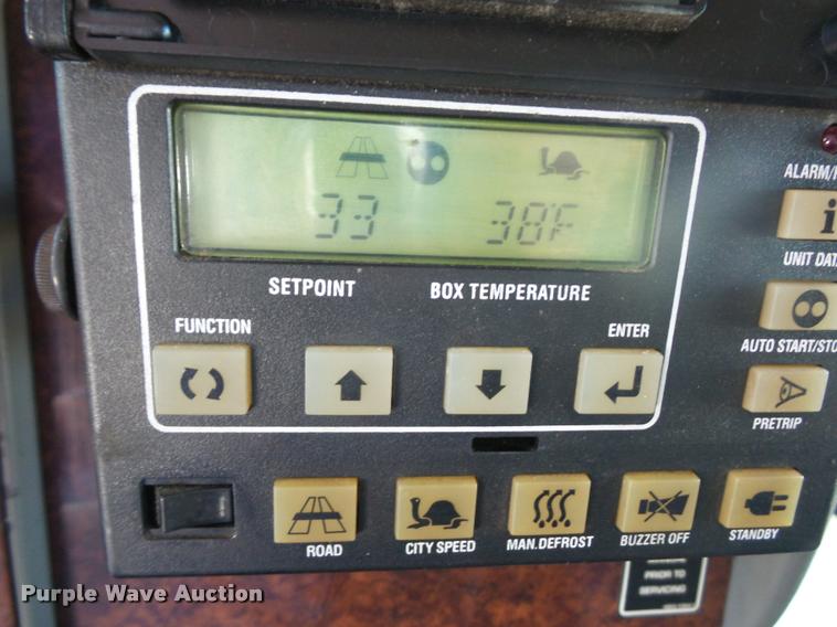 image for item DP9202 2009 Kenworth T3 refrigerated box truck