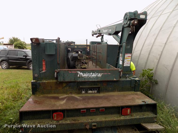 image for item DP9953 Maintainer utility bed with crane